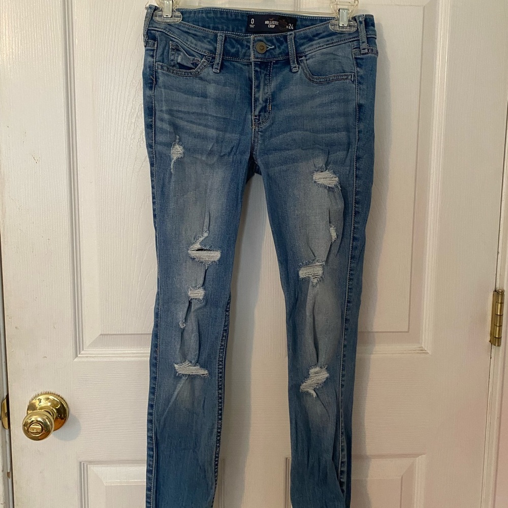 HOLLISTER crop denim jeans